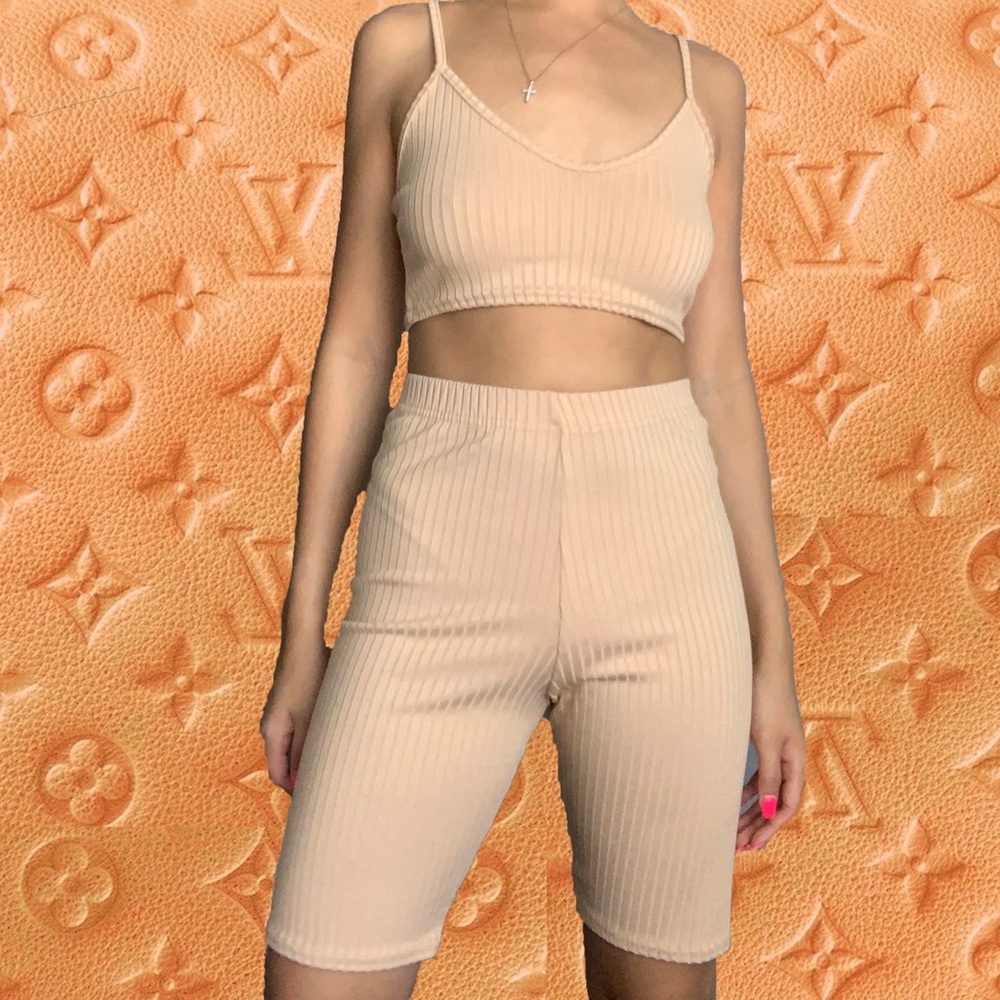 Two piece lounge set